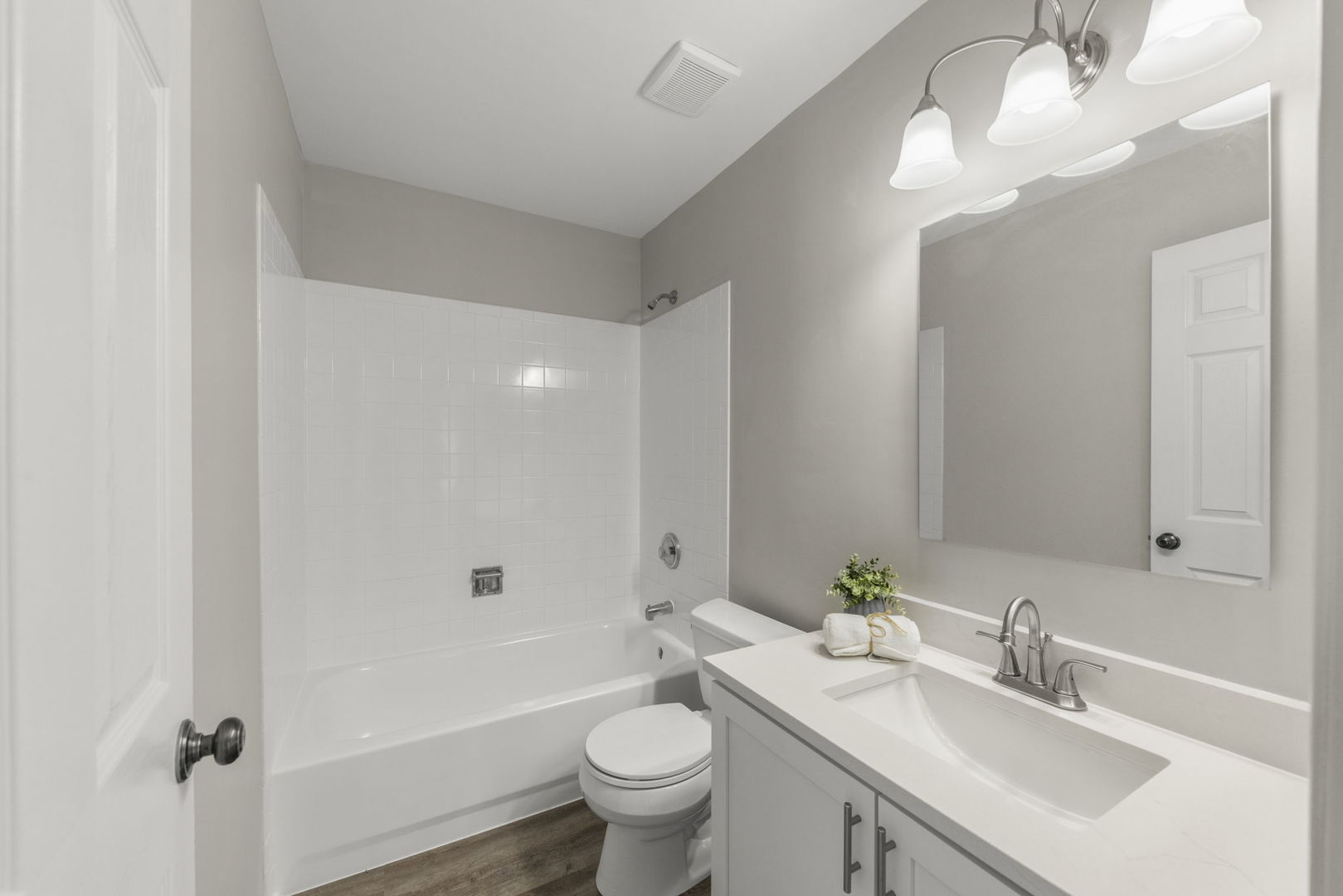 1028 Meagan Court, Naperville, IL 60540