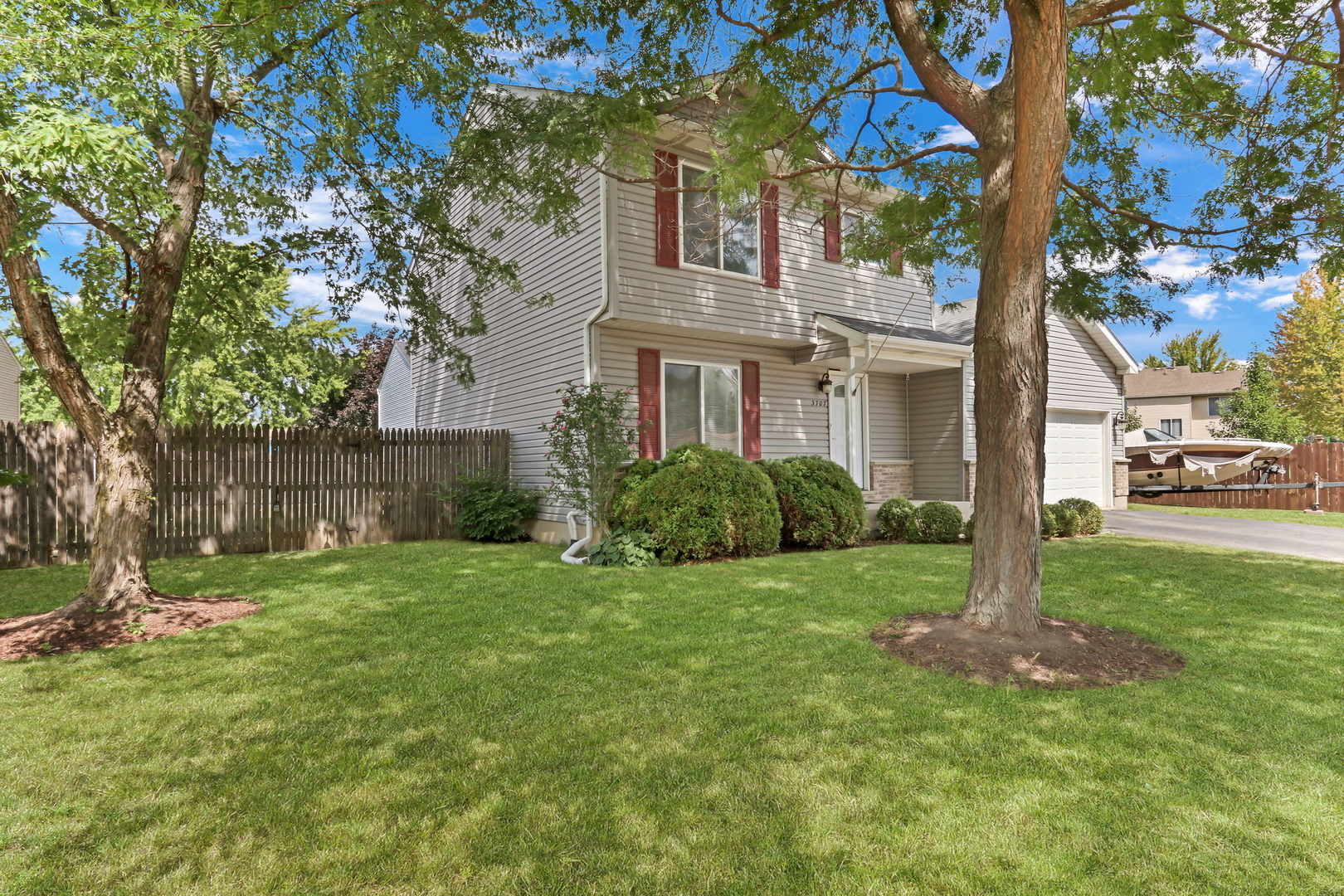 3707 Willow Crest Drive, Zion, IL 60099