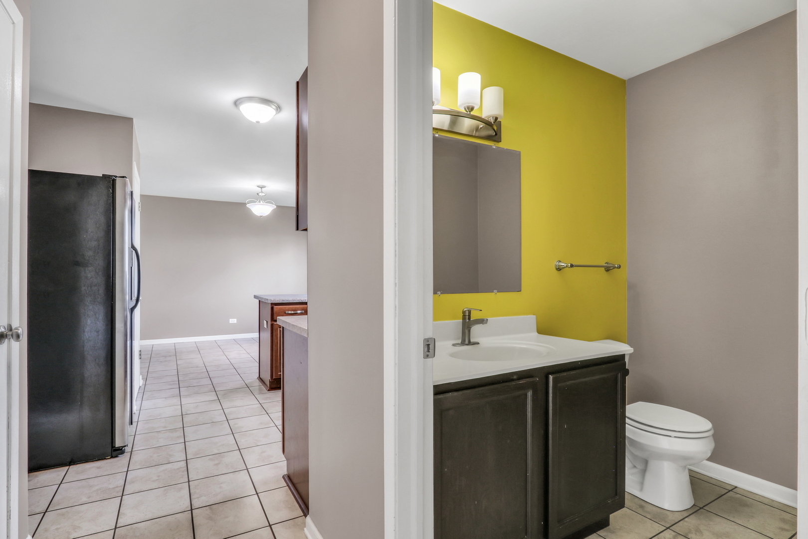 3707 Willow Crest Drive, Zion, IL 60099