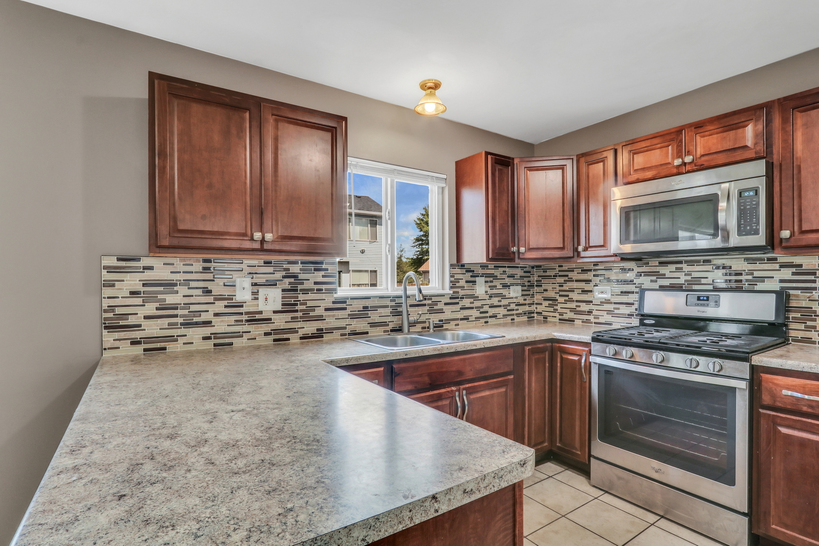 3707 Willow Crest Drive, Zion, IL 60099