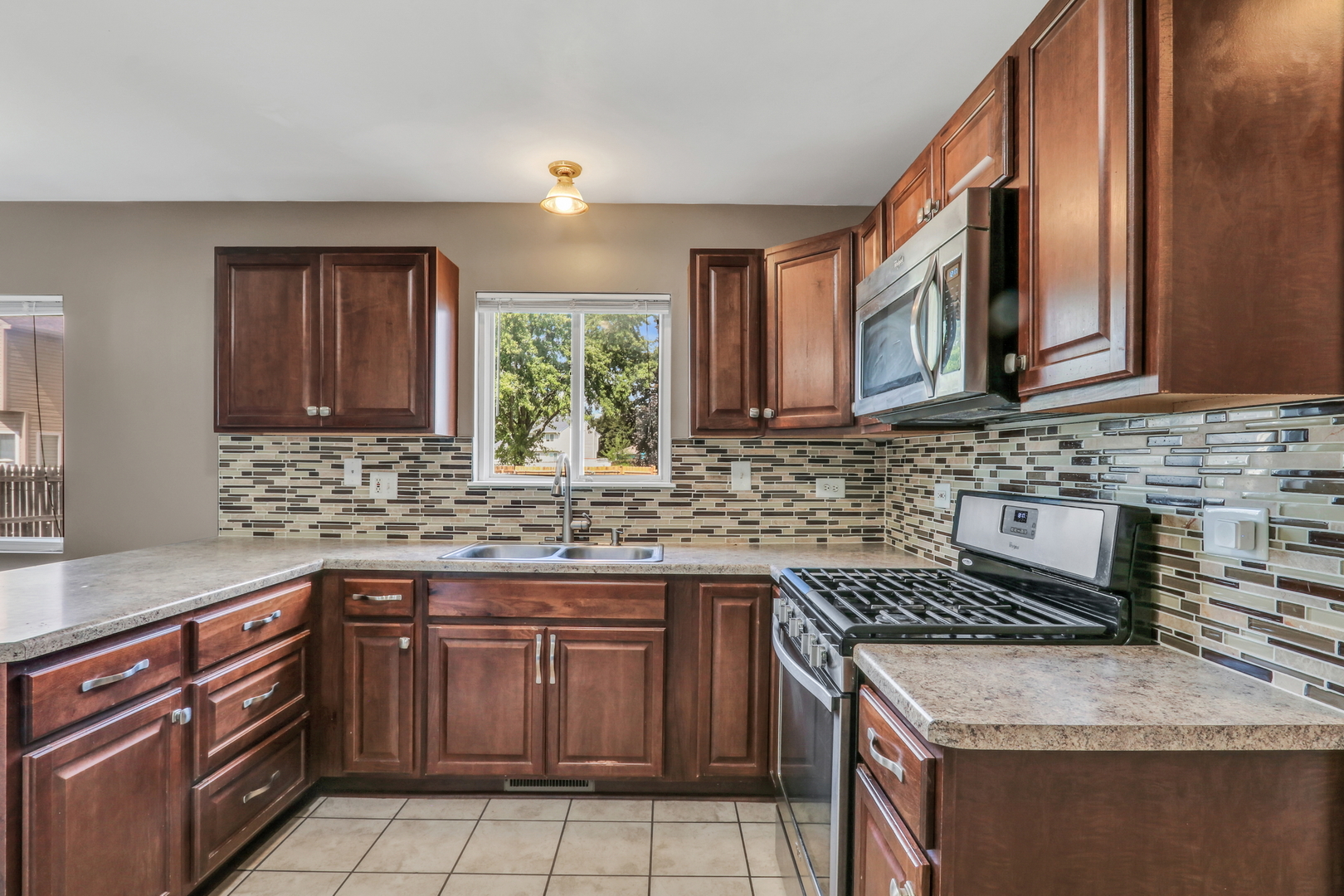 3707 Willow Crest Drive, Zion, IL 60099