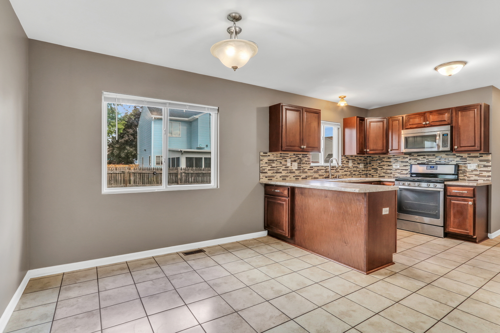 3707 Willow Crest Drive, Zion, IL 60099