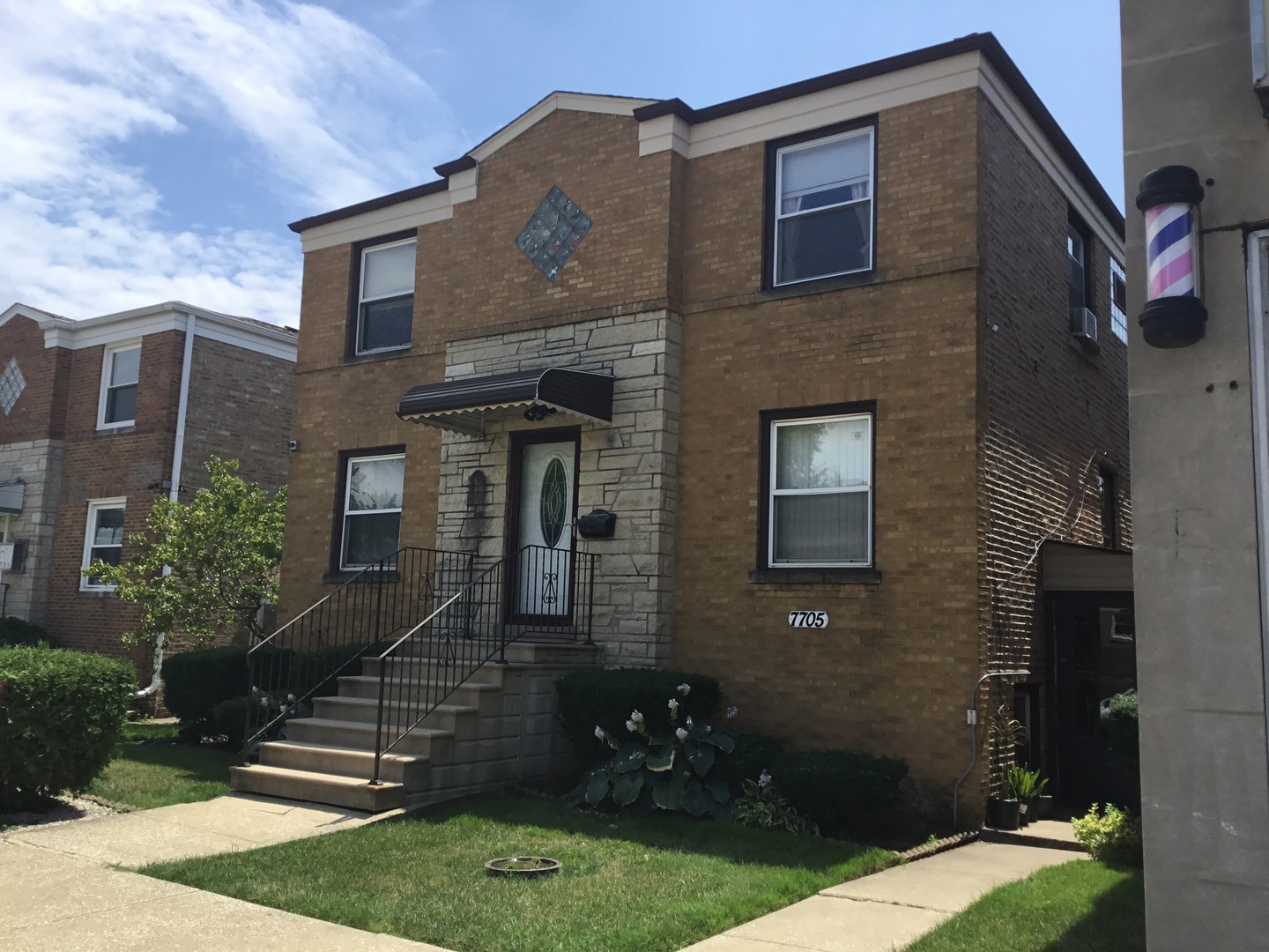 7705 W Fullerton Avenue #2E, Elmwood Park, IL 60707
