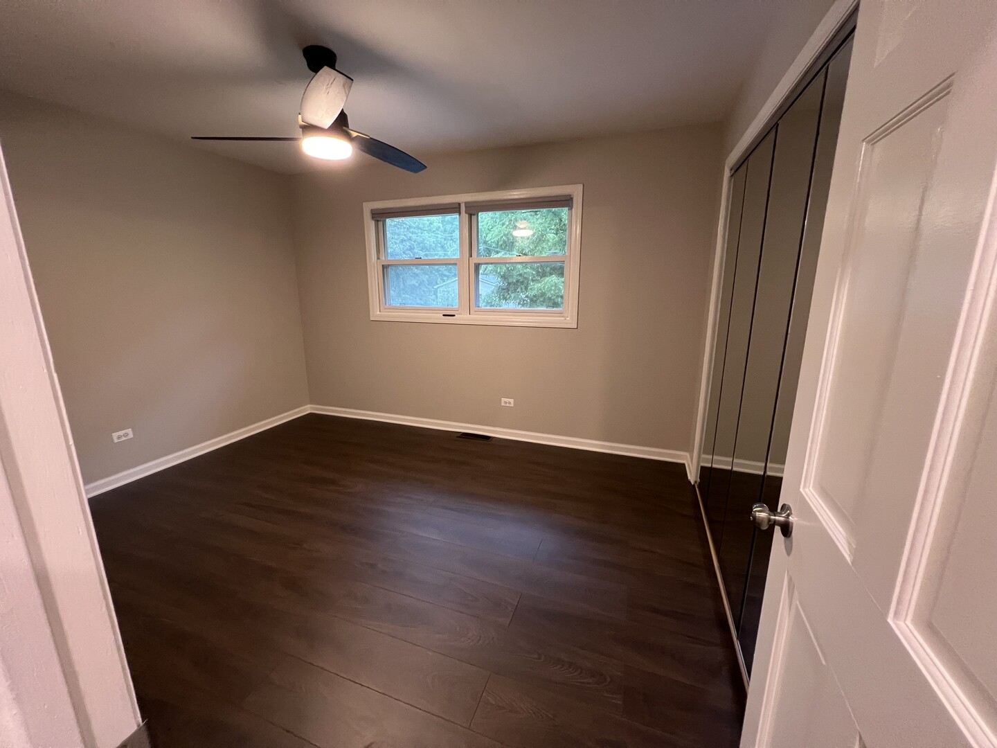 8406 Russell Street, Cary, IL 60013