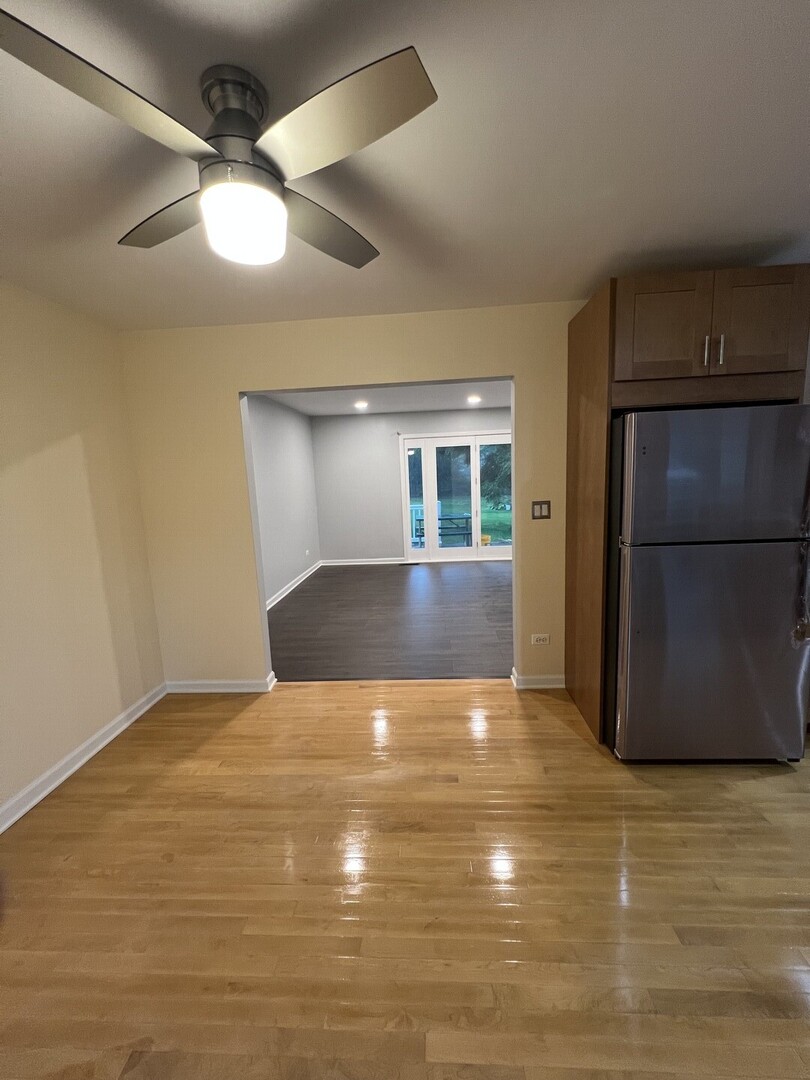 8406 Russell Street, Cary, IL 60013