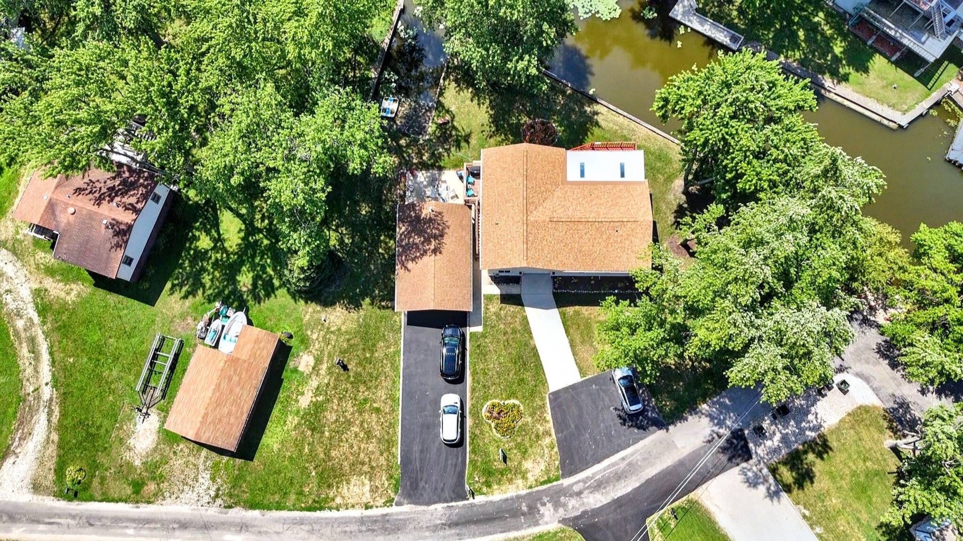 26033 W Catfish Drive, Wilmington, IL 60481