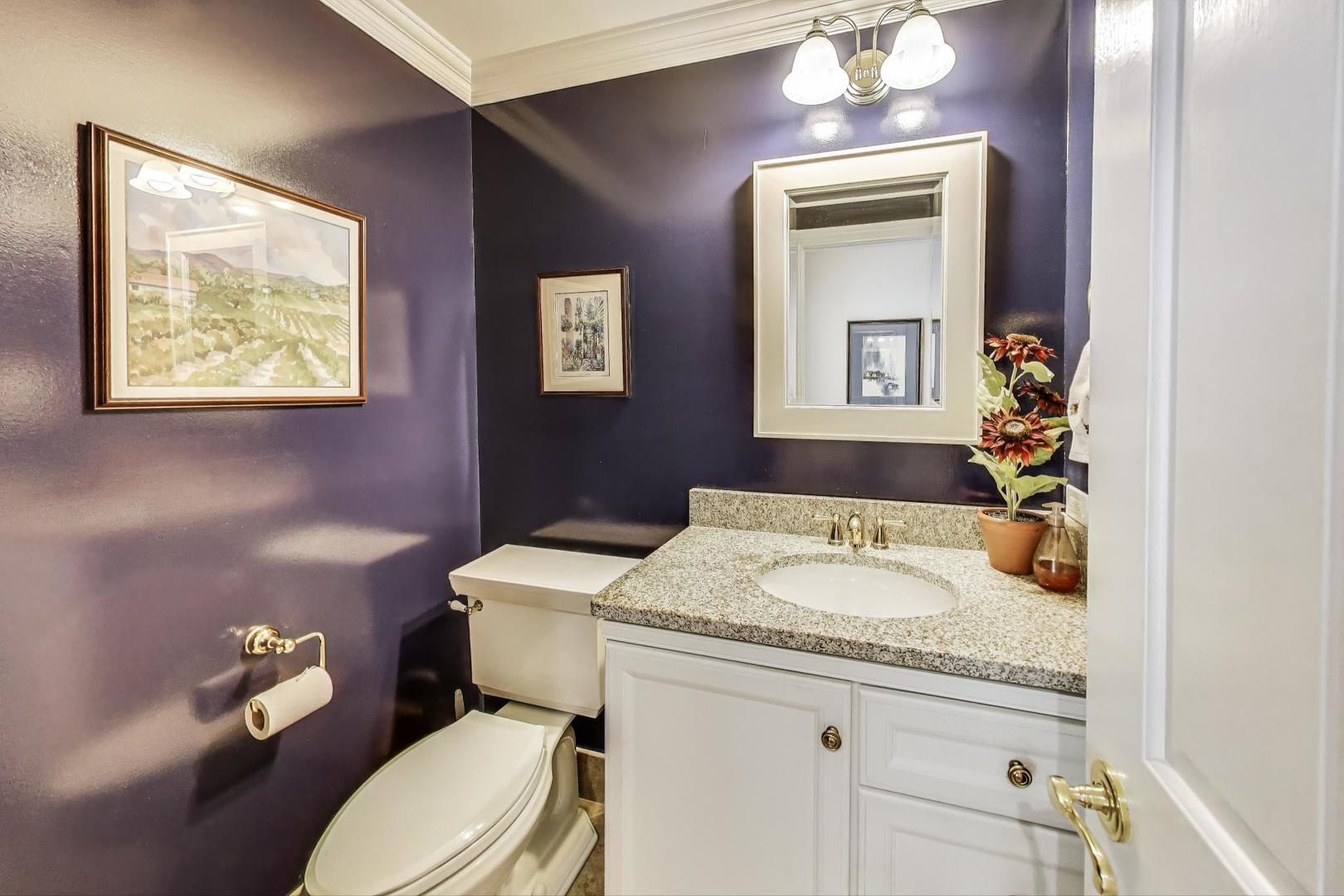 1704 S Fernandez Avenue, Arlington Heights, IL 60005