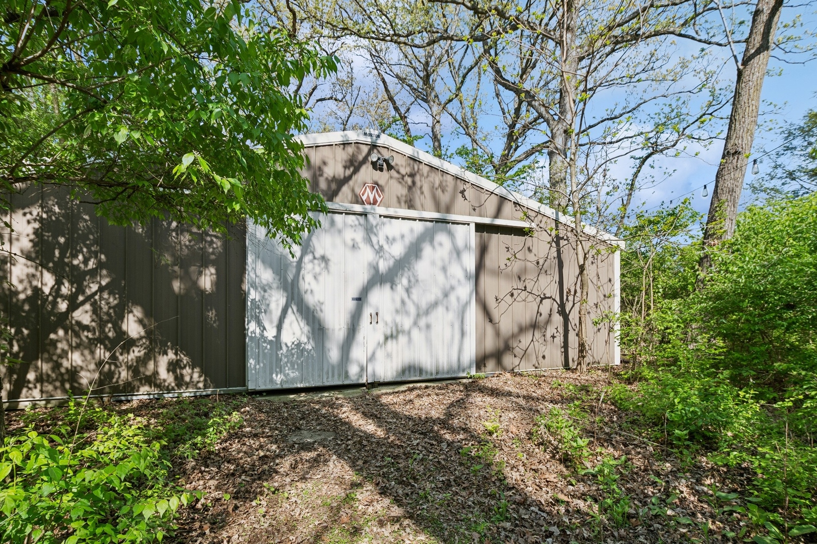 8100 S County Line Road, Burr Ridge, IL 60527
