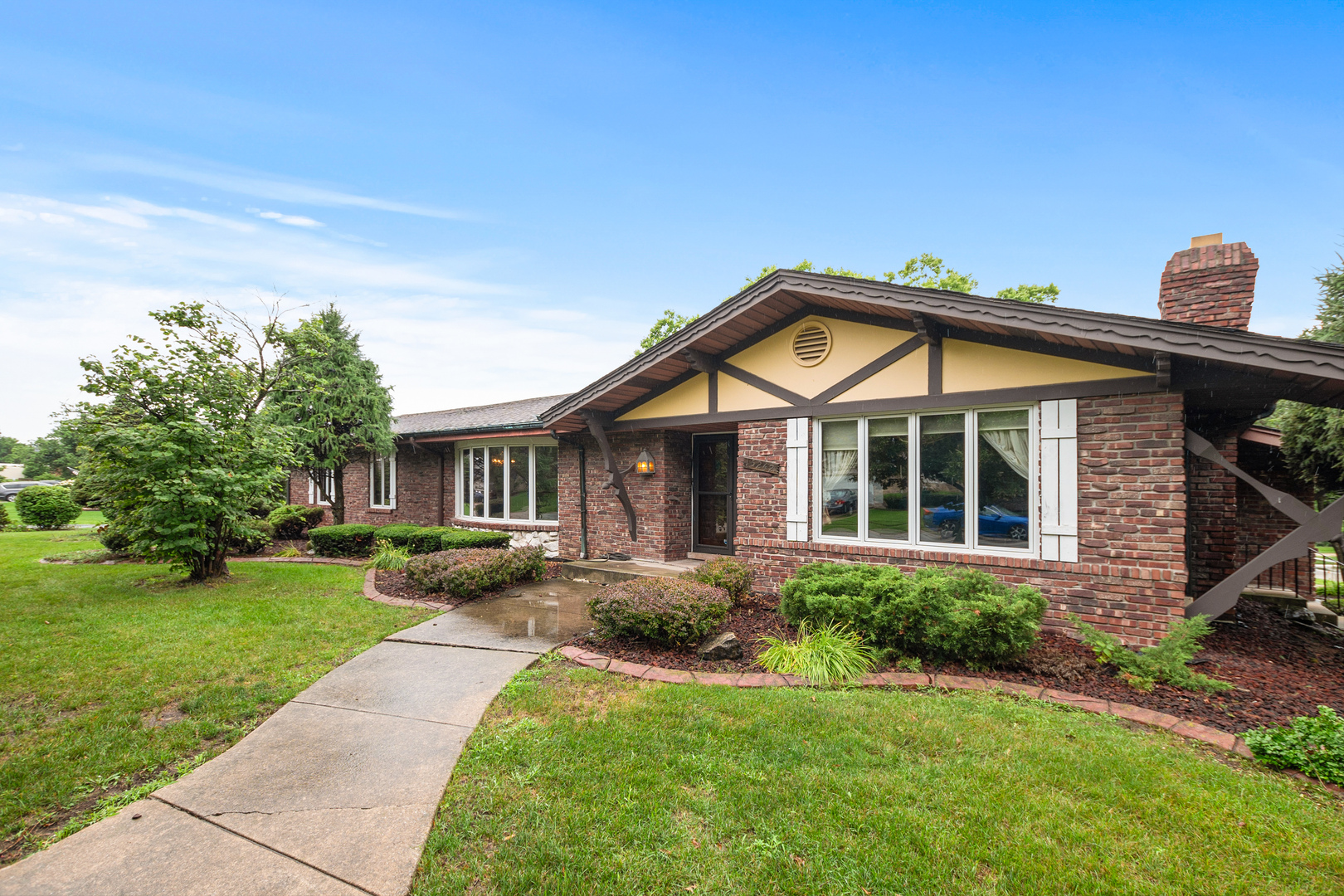15242 Hollywood Drive, Orland Park, IL 60462