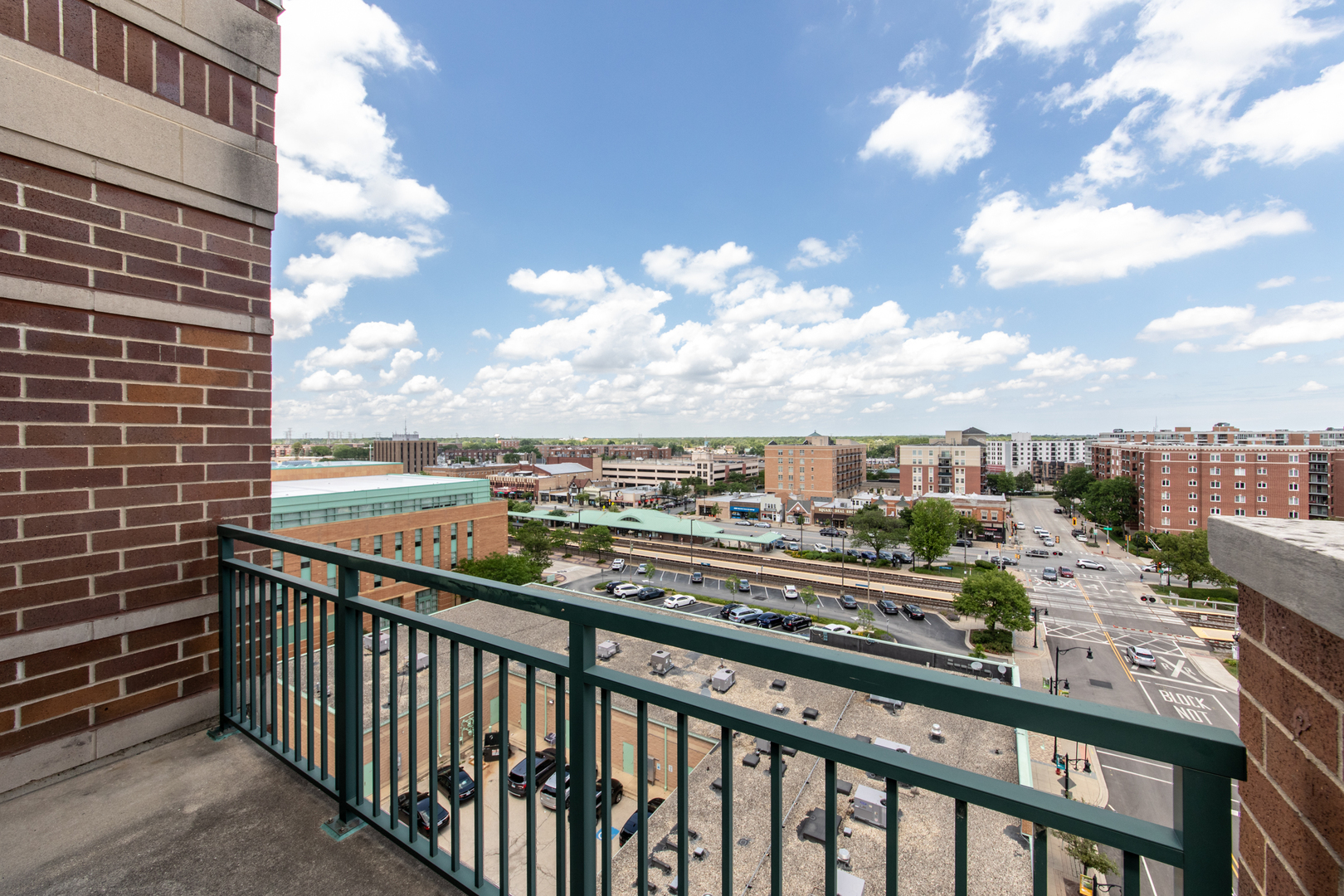 750 Pearson Street #904, Des Plaines, IL 60016