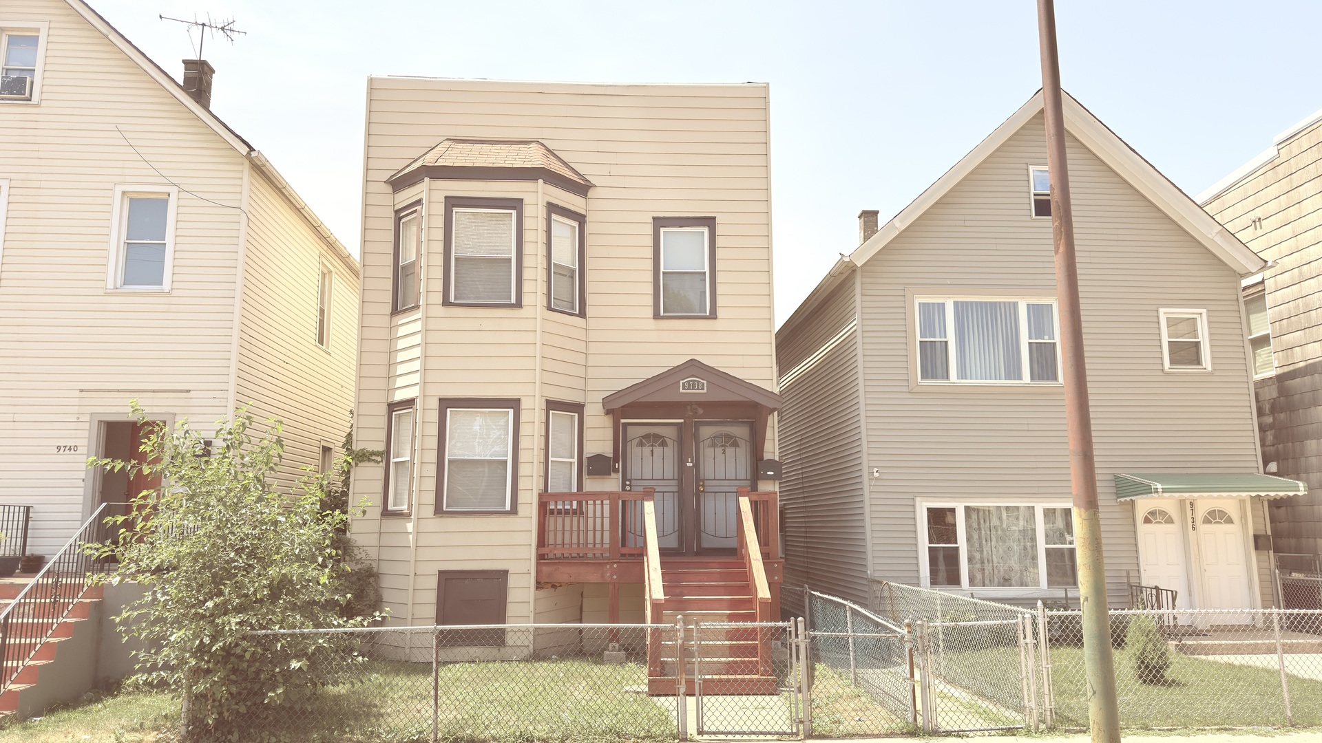 9738 S Avenue L Avenue #1, Chicago, IL 60617