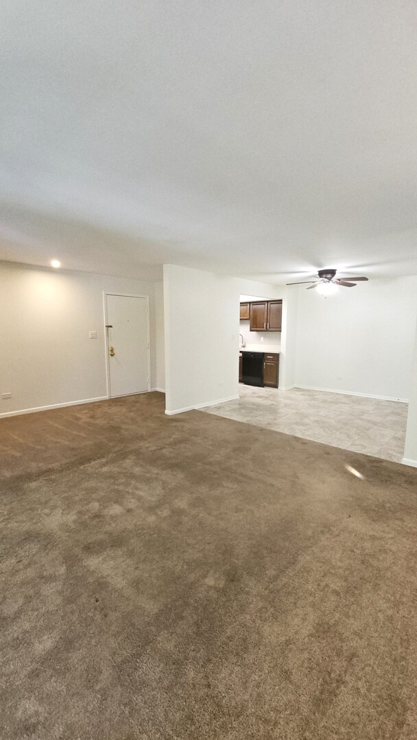 10910 S KILPATRICK Avenue #3NE, Oak Lawn, IL 60453