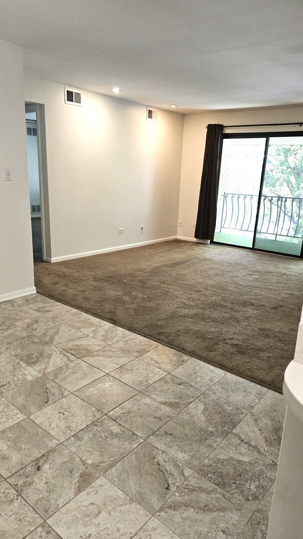 10910 S KILPATRICK Avenue #3NE, Oak Lawn, IL 60453
