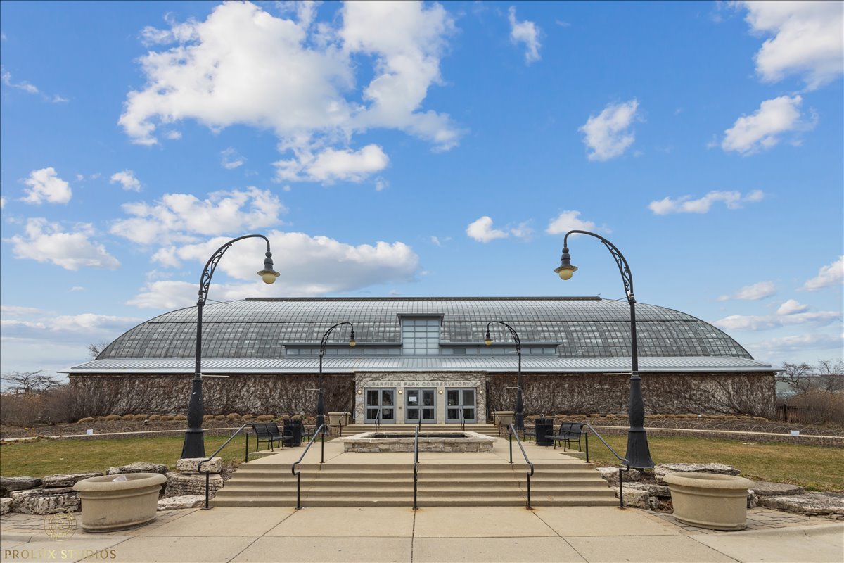 352 N Avers Avenue, Chicago, IL 60624