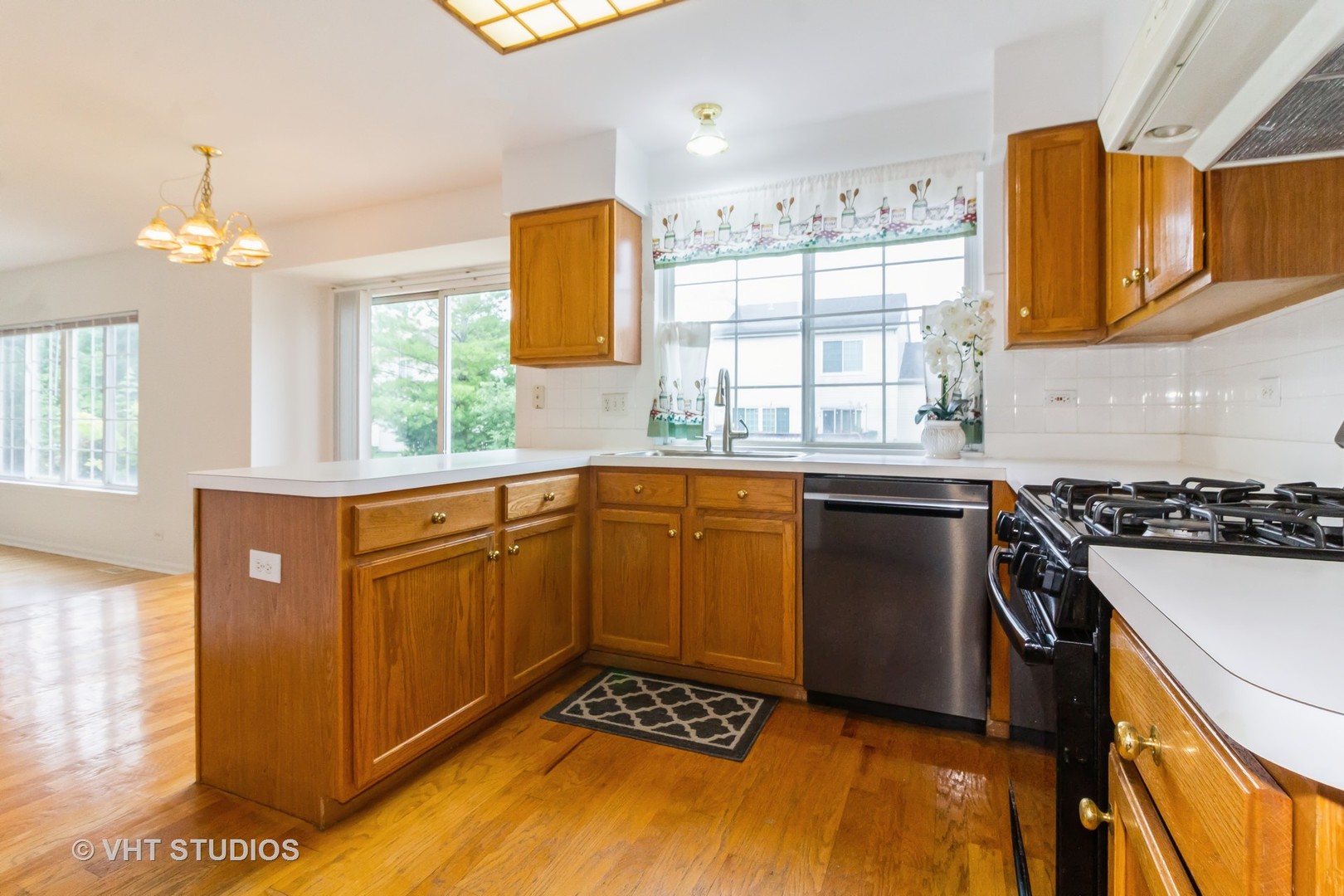 3425 Butler Walk, Naperville, IL 60564