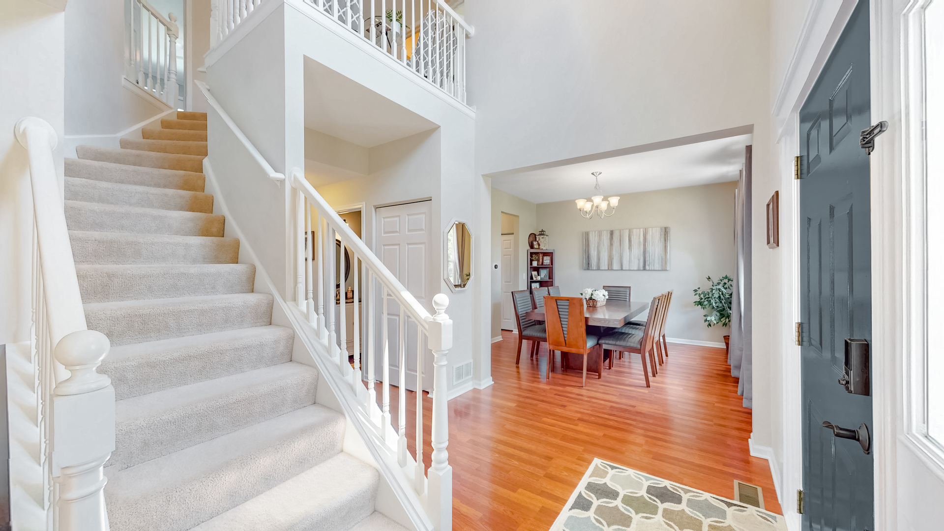 6720 Homestead Drive, McHenry, IL 60050