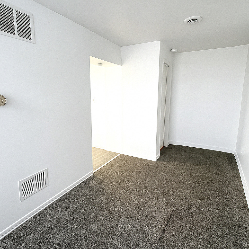 10548 S Ewing Avenue, Chicago, IL 60617