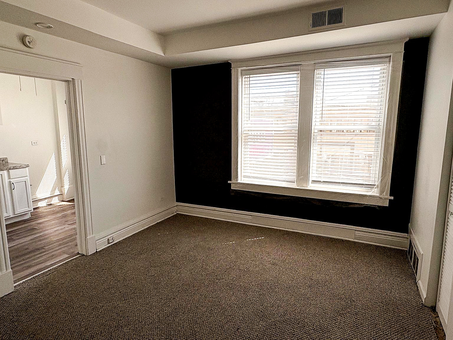 10548 S Ewing Avenue, Chicago, IL 60617