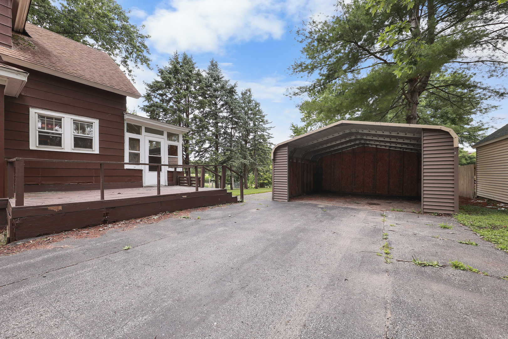 165 W Lincoln Street, Seneca, IL 61360