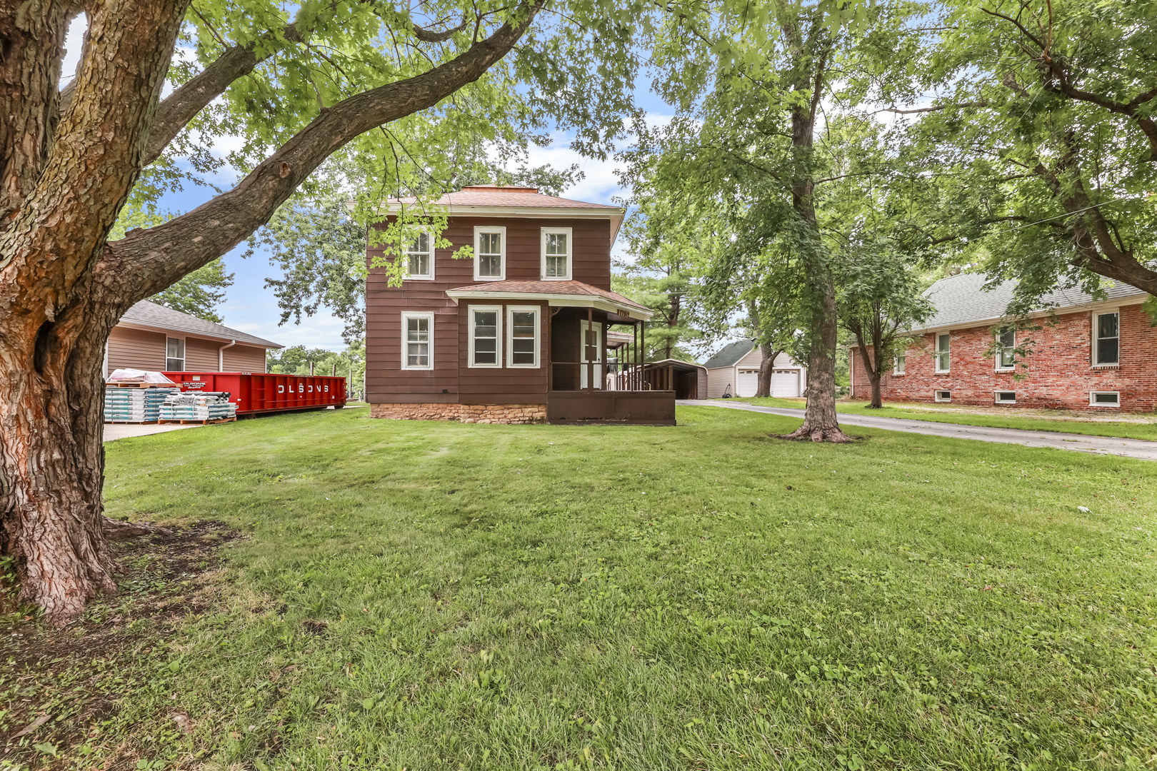 165 W Lincoln Street, Seneca, IL 61360