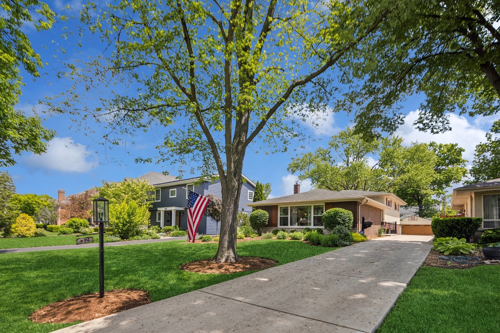 5329 GRAND Avenue, Western Springs, IL 60558