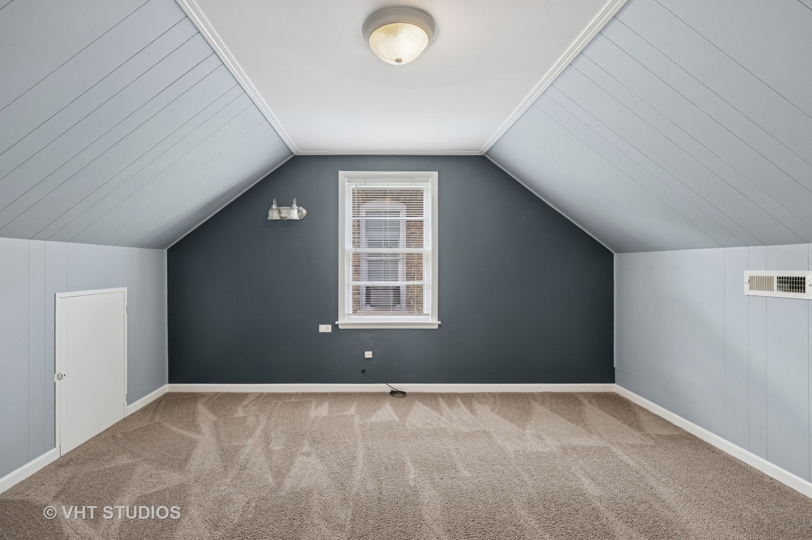 176 Mallery Avenue, Elgin, IL 60123