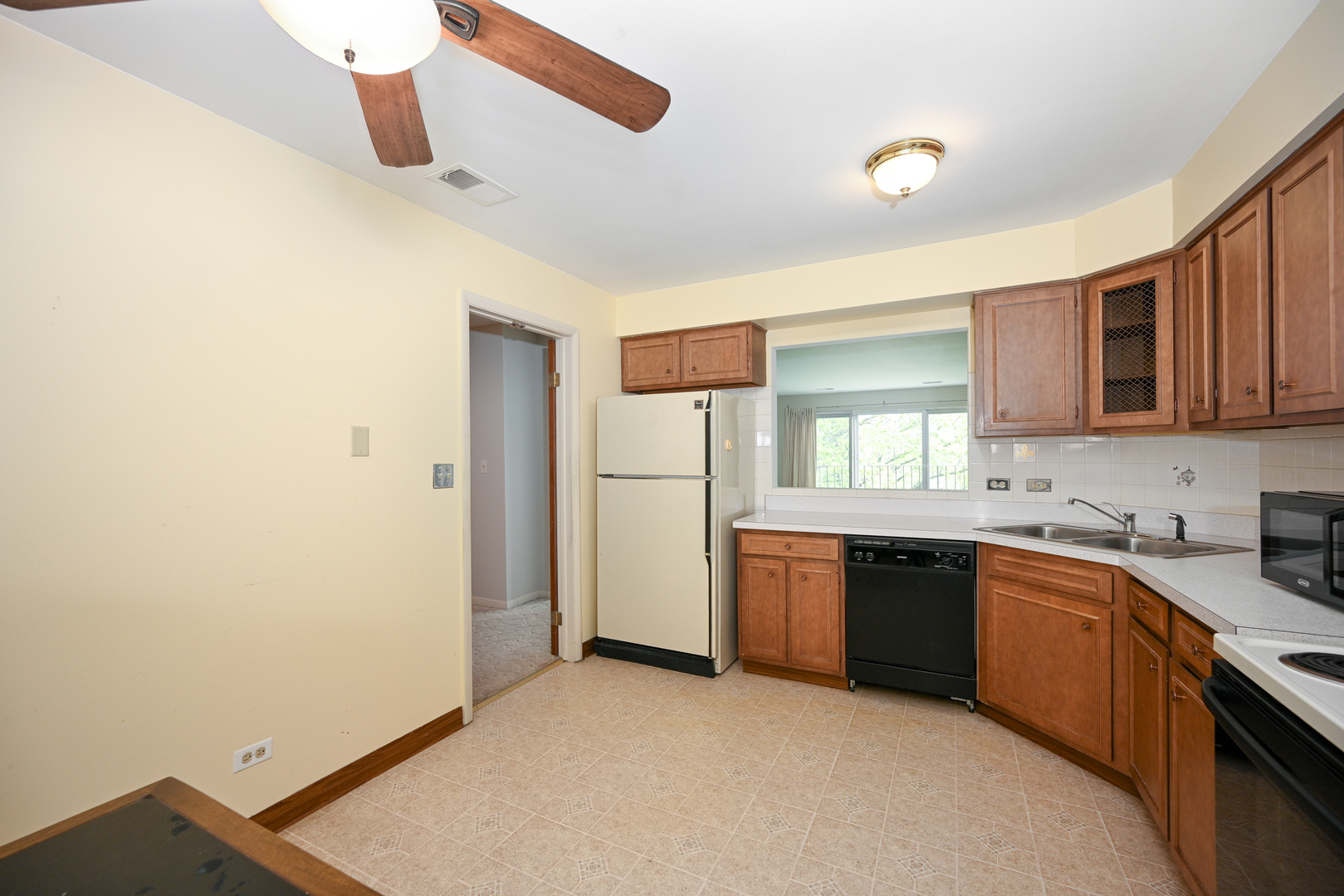 441 Park Boulevard #3I, Glen Ellyn, IL 60137