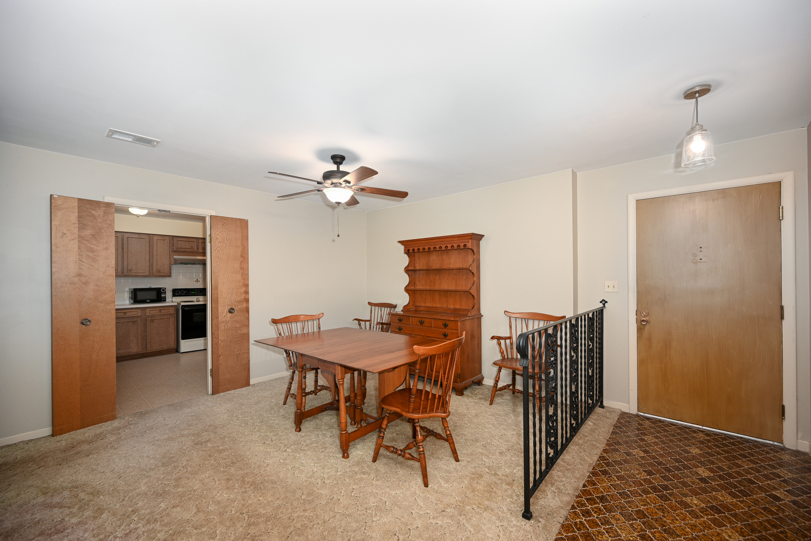 441 Park Boulevard #3I, Glen Ellyn, IL 60137