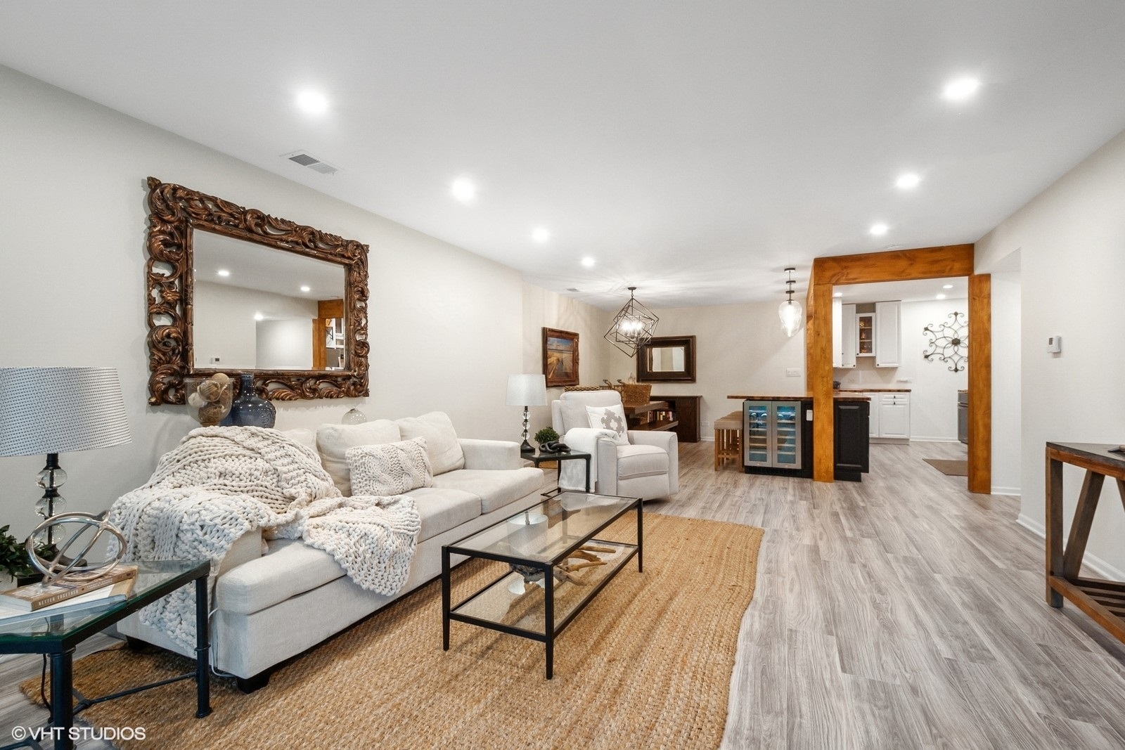 605 Waukegan Road #1G, Glenview, IL 60025