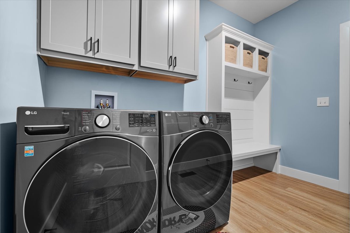 1815 Glenbridge Road, Bloomington, IL 61704