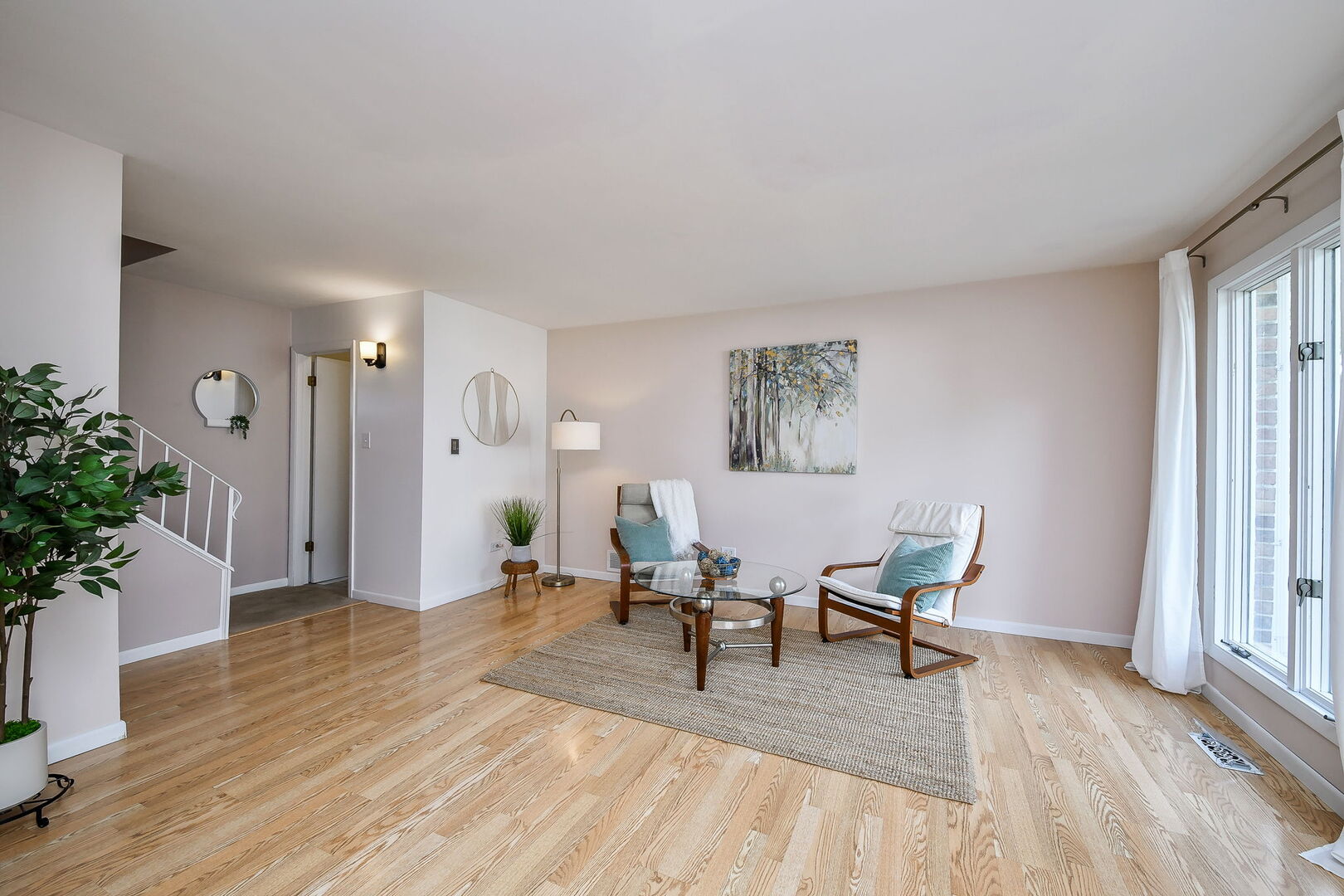 463 Sunnybrook Lane, Wheaton, IL 60187