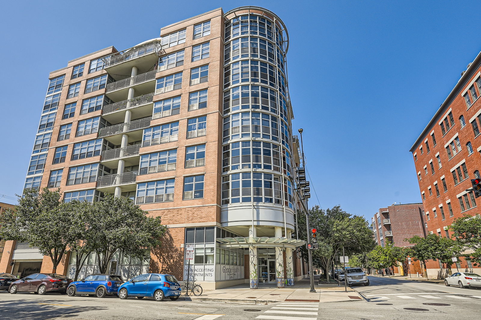 1200 W Monroe Street #812, Chicago, IL 60607