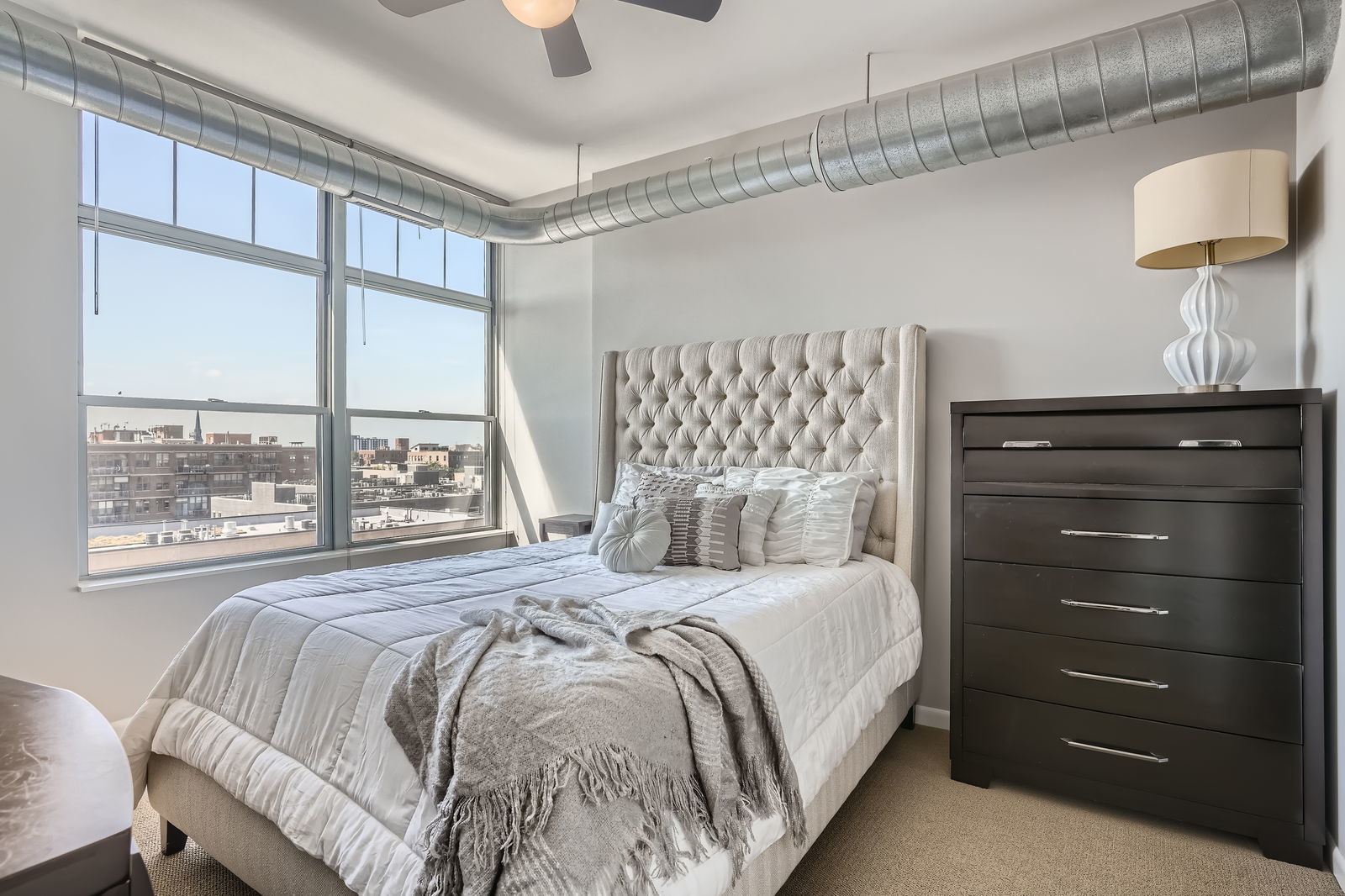 1200 W Monroe Street #812, Chicago, IL 60607