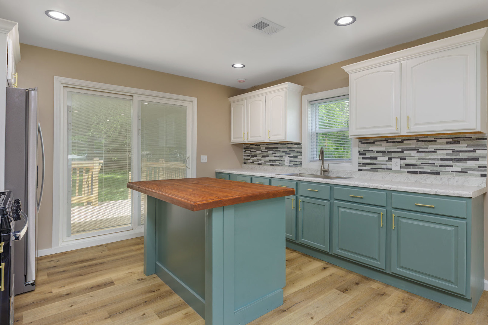 3708 W 162nd Place, Markham, IL 60428