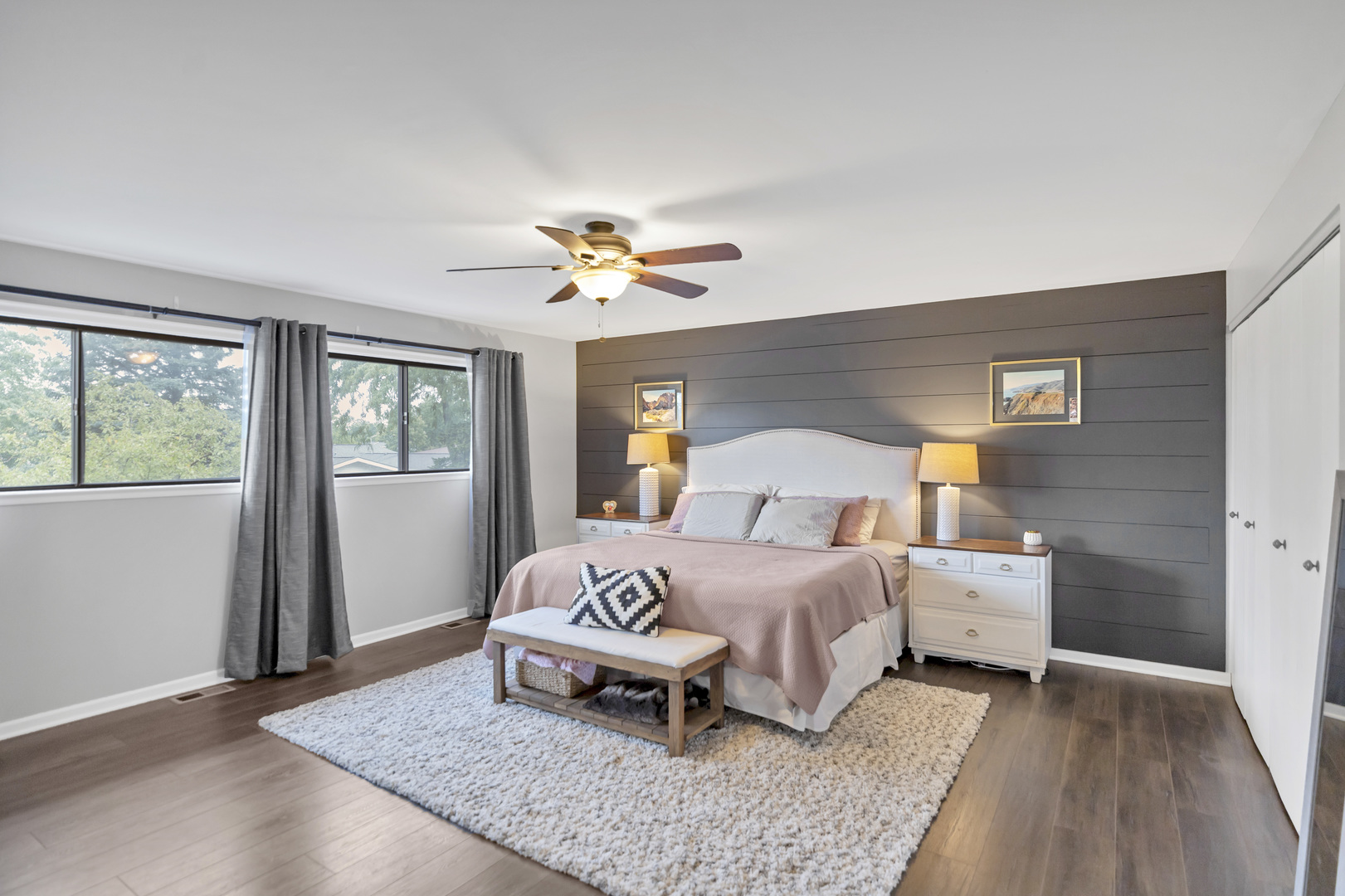 1057 Shannock Lane, Schaumburg, IL 60193