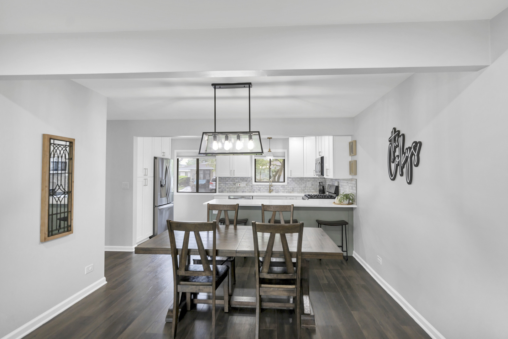 1057 Shannock Lane, Schaumburg, IL 60193