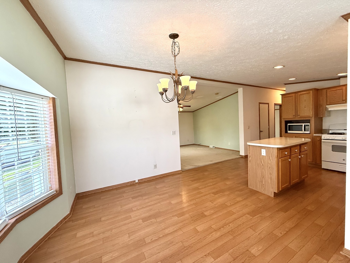 461 Meadowlark Circle #A, Sandwich, IL 60548
