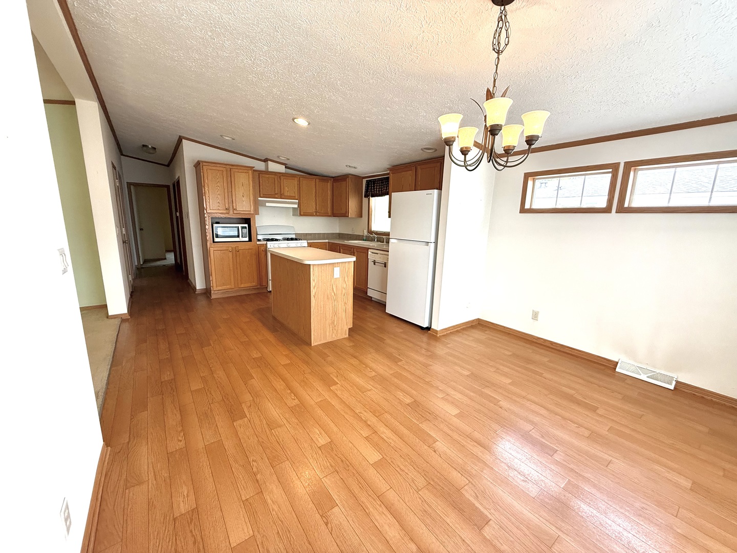 461 Meadowlark Circle #A, Sandwich, IL 60548