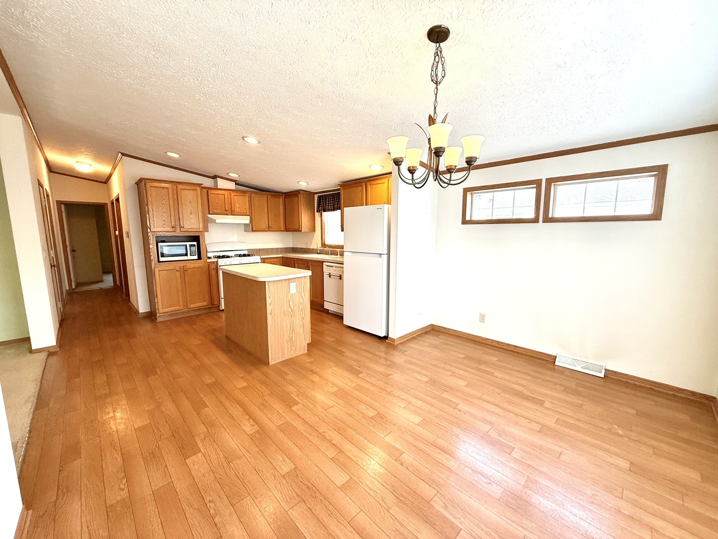 461 Meadowlark Circle #A, Sandwich, IL 60548