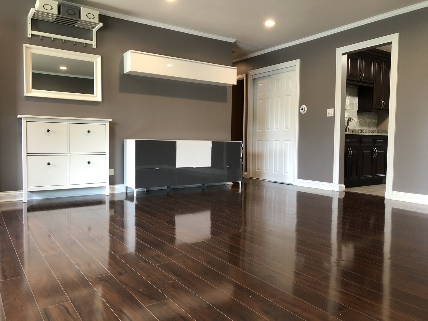 1126 Parkview Drive, Hanover Park, IL 60133