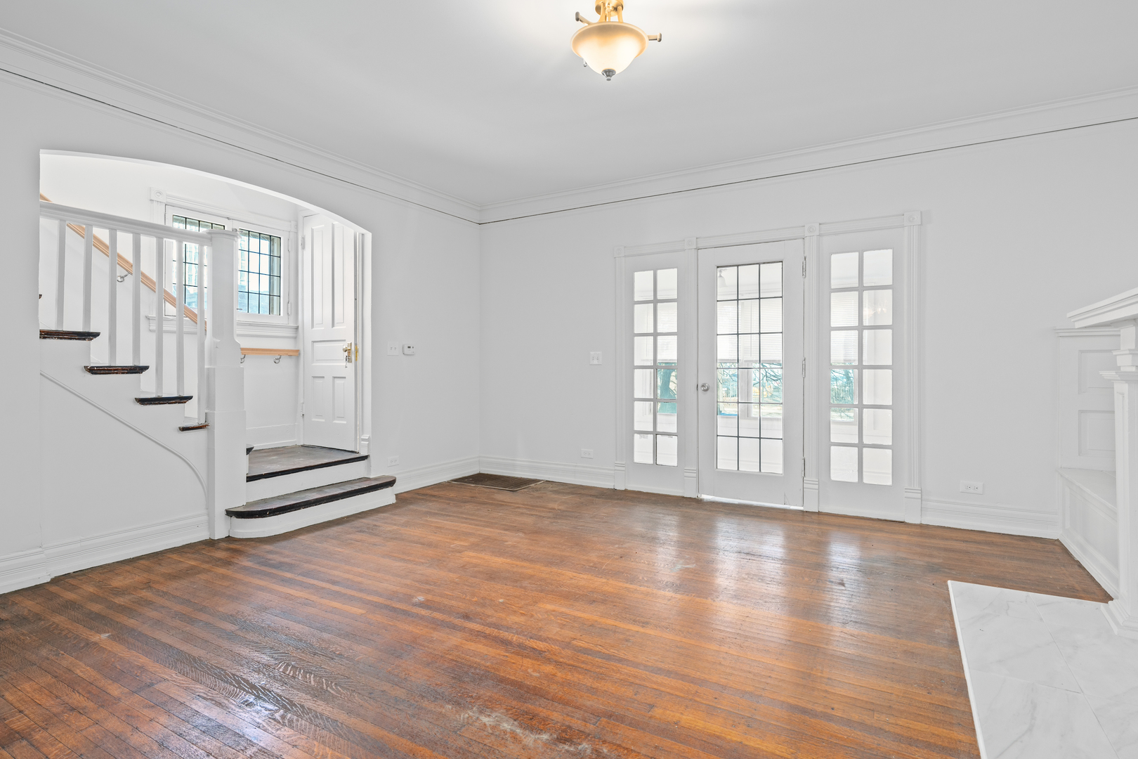 7316 S South Shore Drive, Chicago, IL 60649
