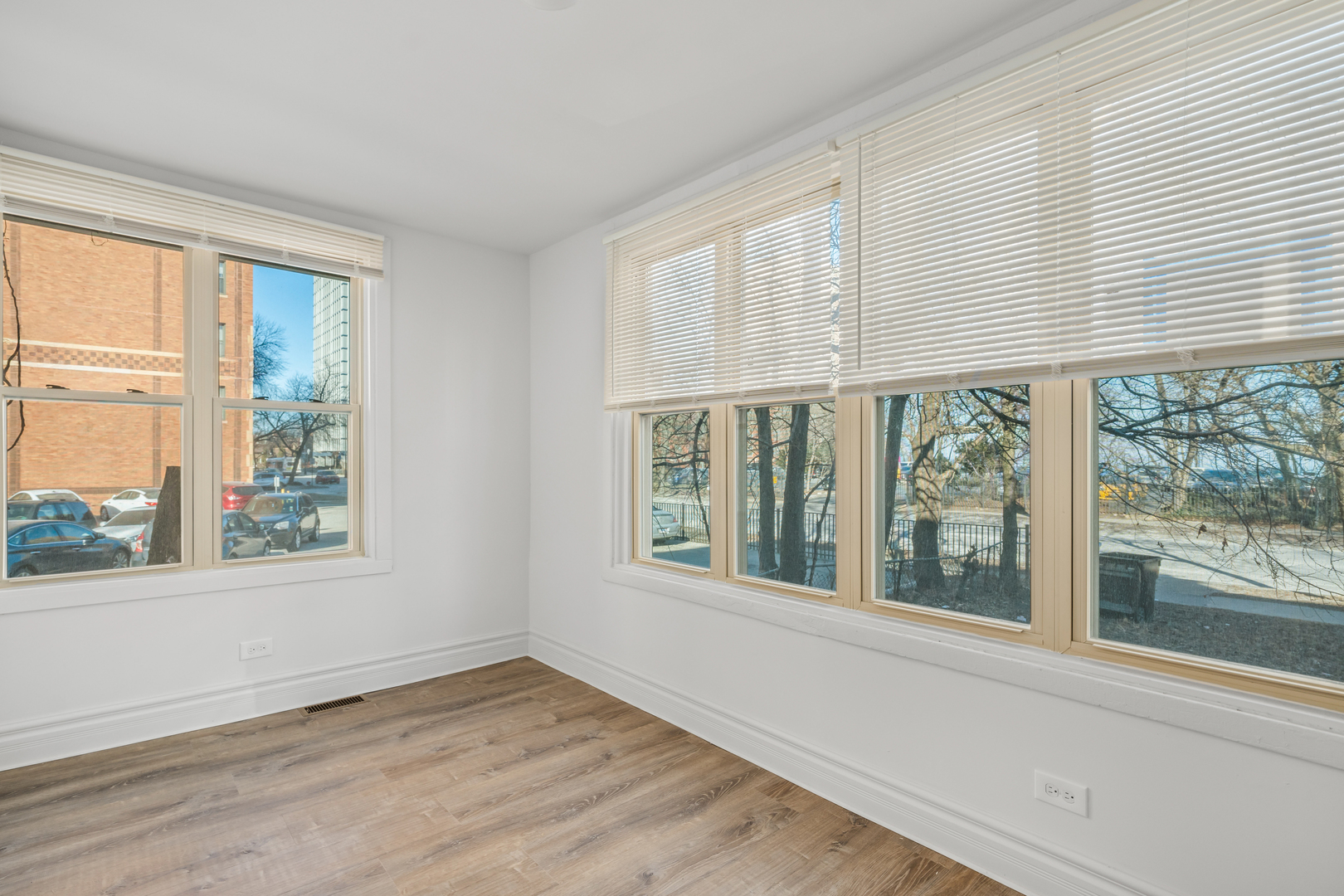 7316 S South Shore Drive, Chicago, IL 60649