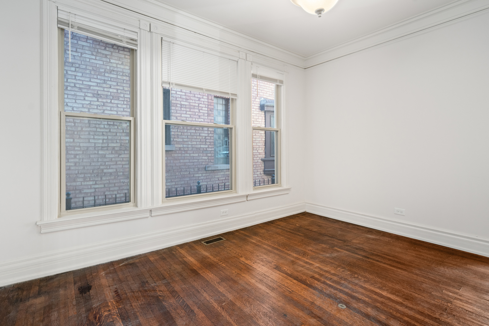 7316 S South Shore Drive, Chicago, IL 60649