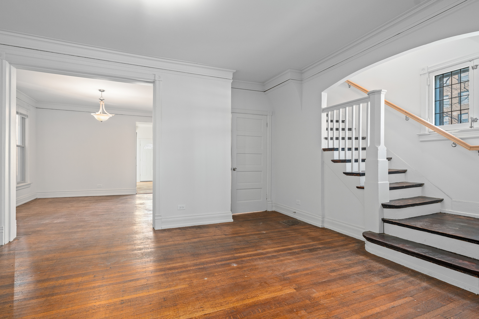 7316 S South Shore Drive, Chicago, IL 60649