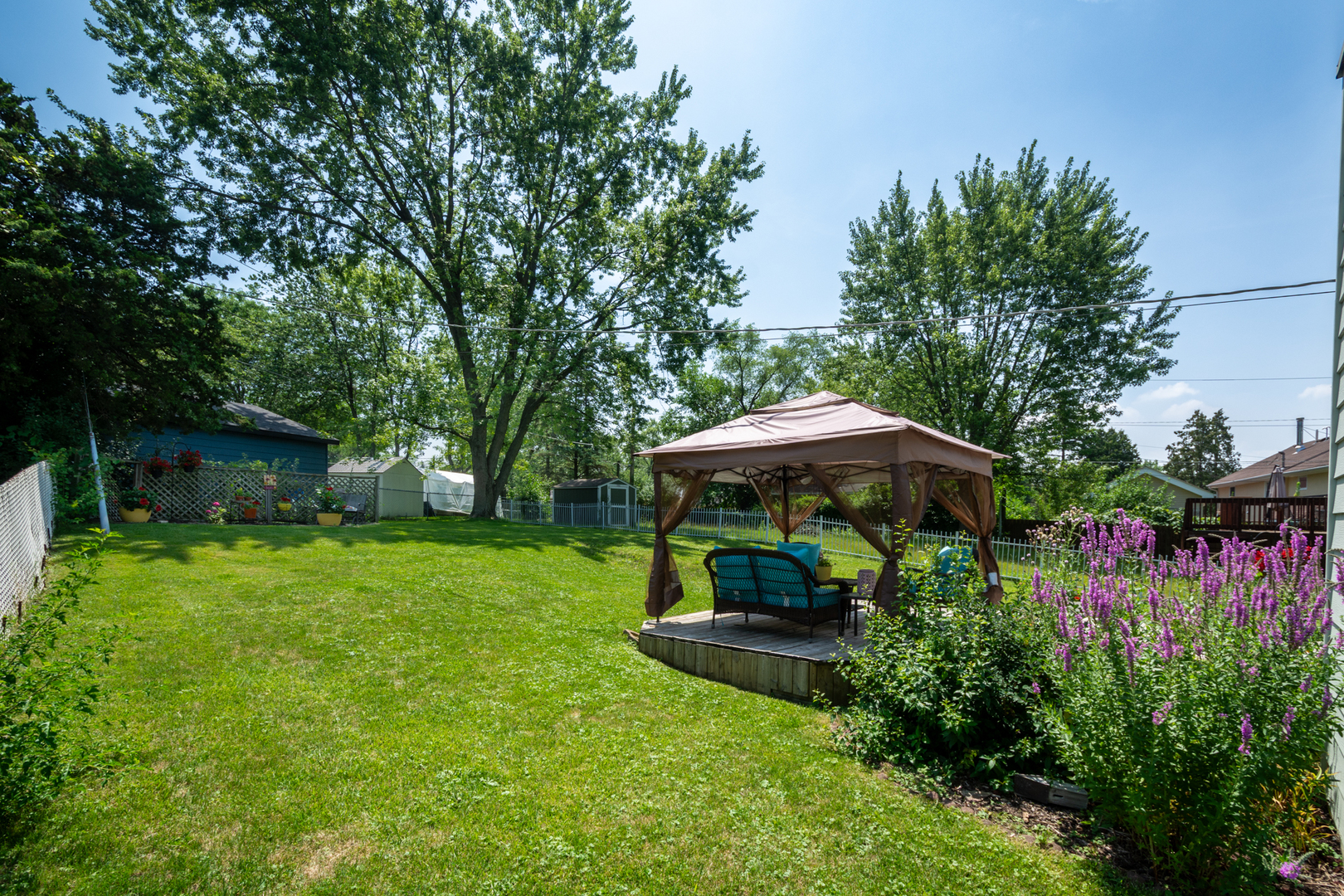 271 Sunset Lane, Antioch, IL 60002