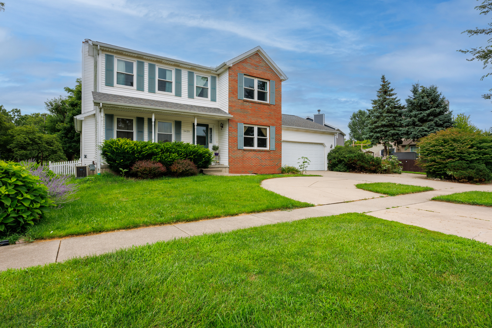 3420 E Oakland Avenue, Bloomington, IL 61704