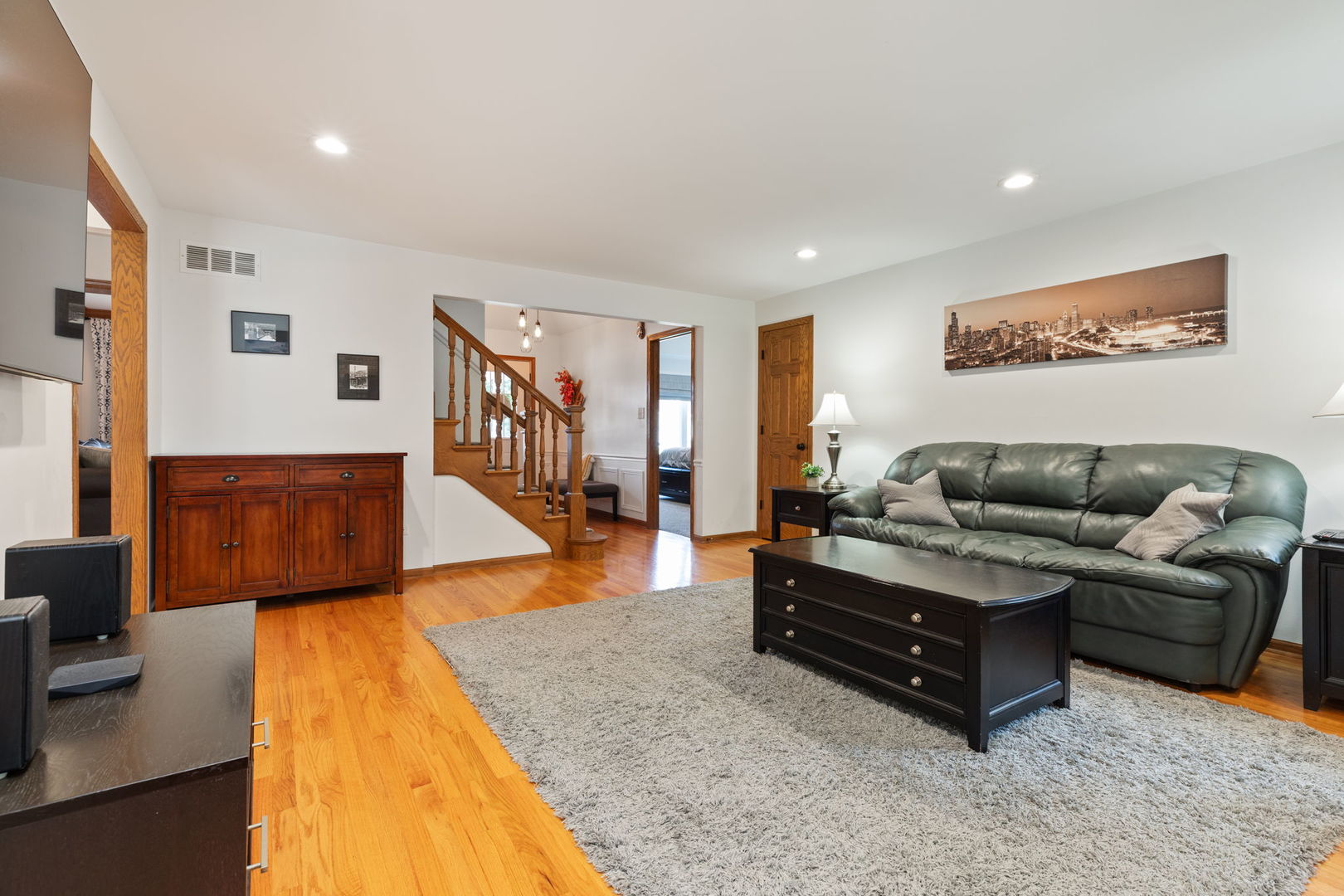 1231 Averill Drive, Batavia, IL 60510