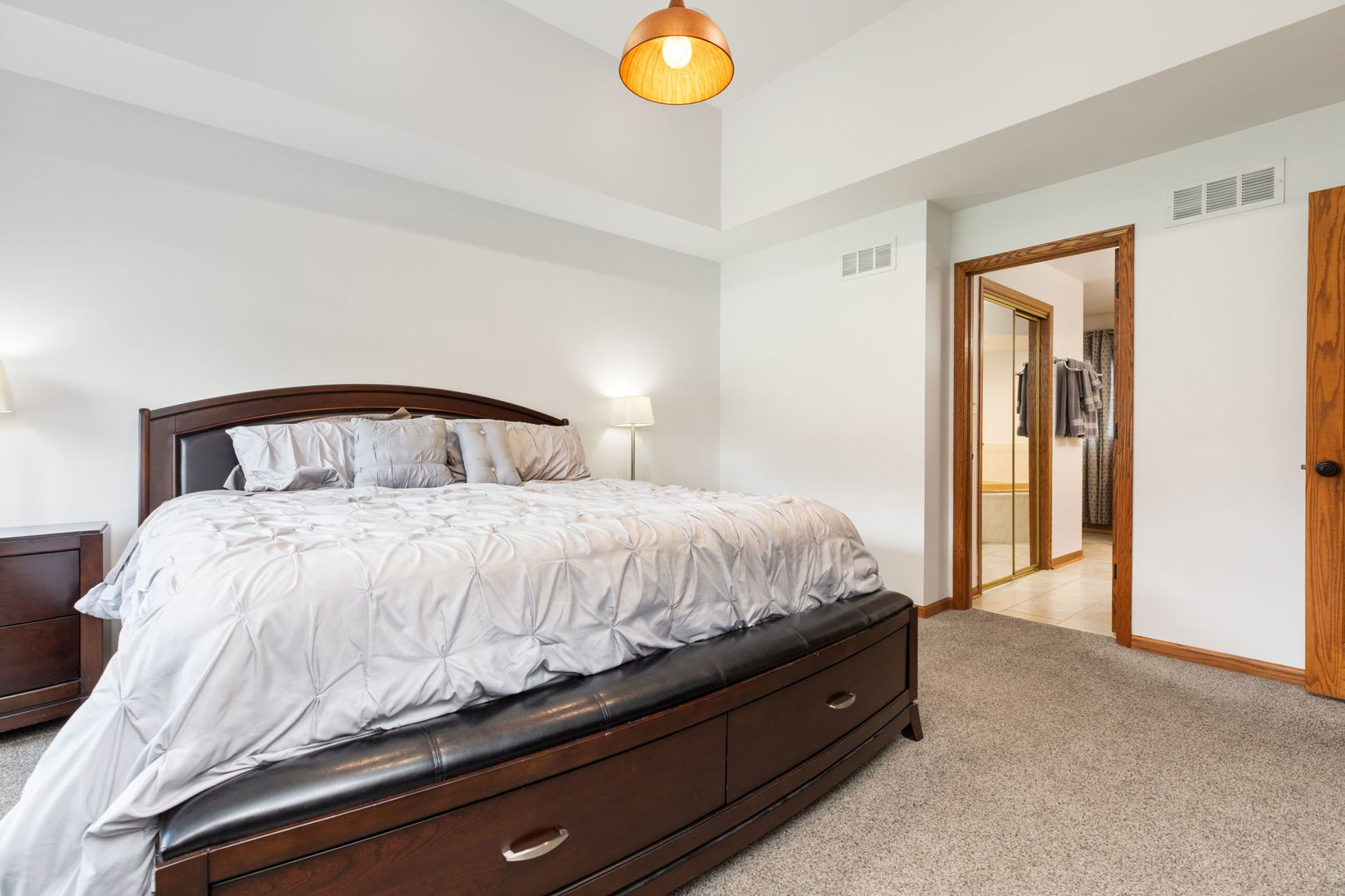 1231 Averill Drive, Batavia, IL 60510