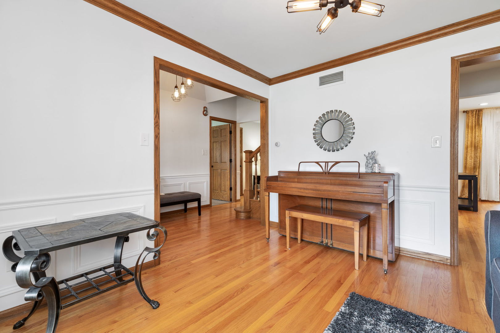 1231 Averill Drive, Batavia, IL 60510