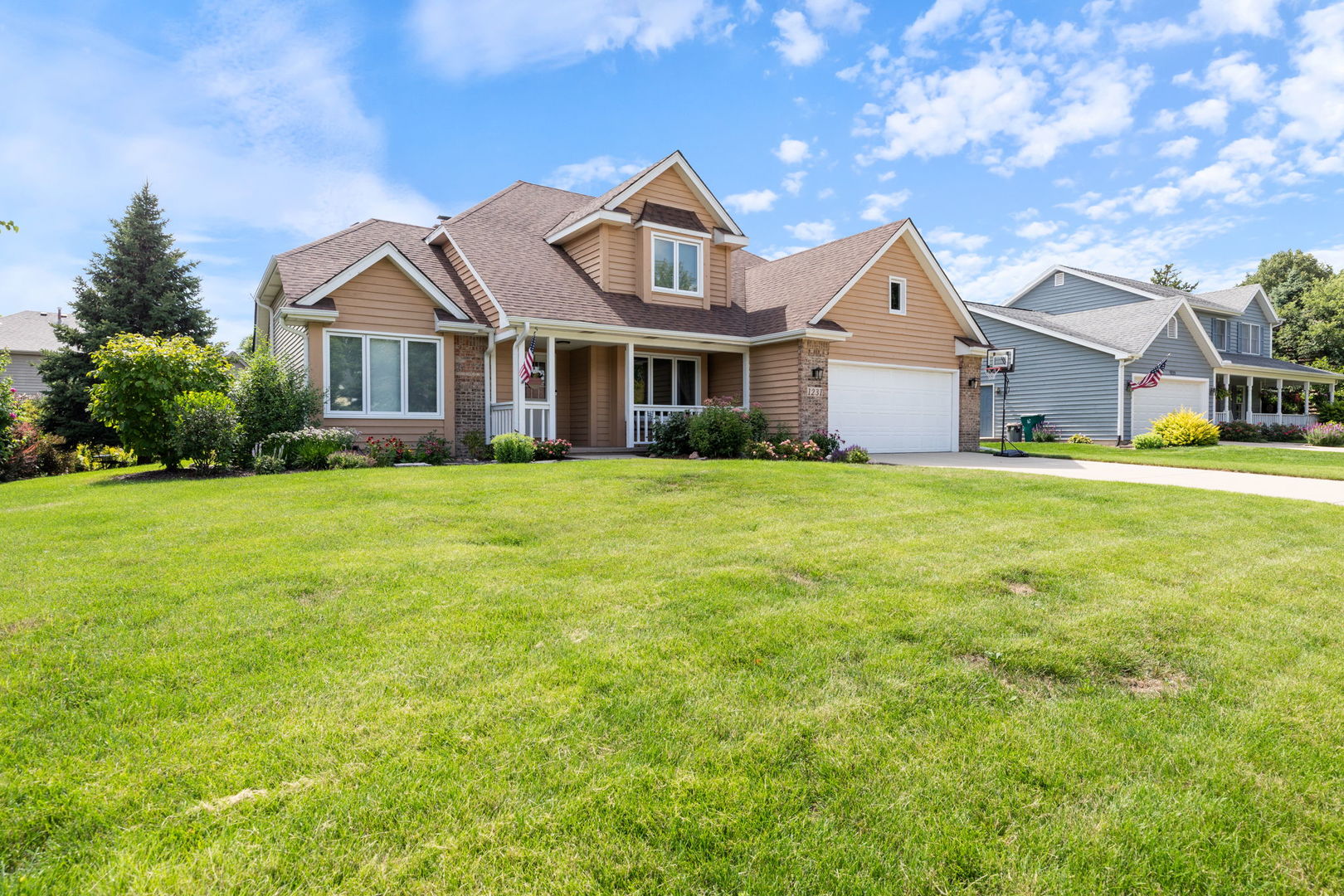 1231 Averill Drive, Batavia, IL 60510